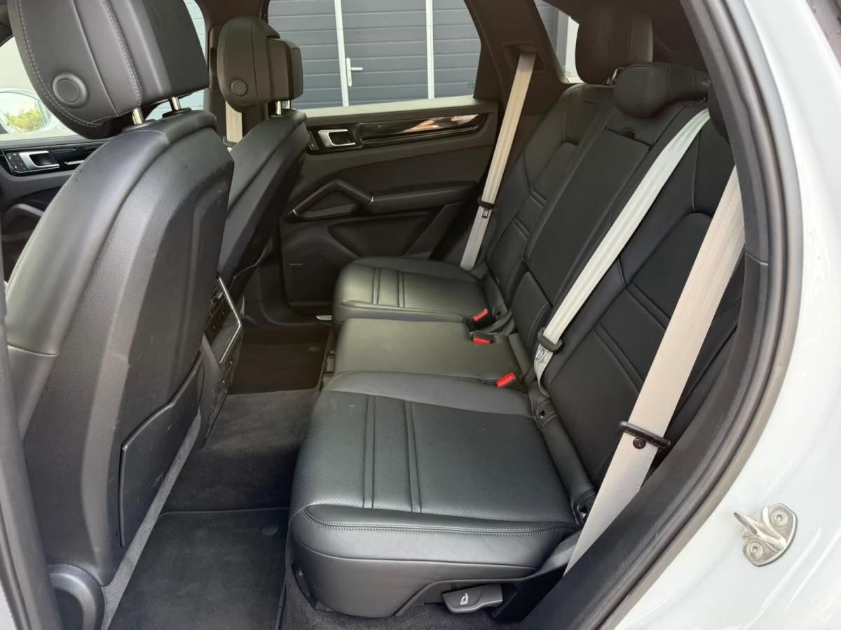 porsche-cayenne-2023-hibrido-a-gasolina-2995cc