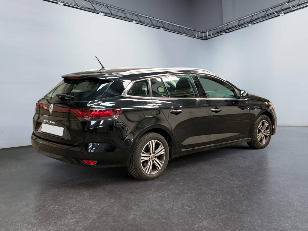 renault-megane-sport-tourer-2023-diesel-1461cc