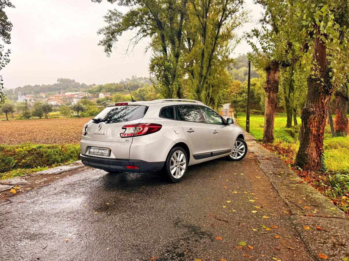 renault-megane-sport-tourer-2009-diesel-1461cc