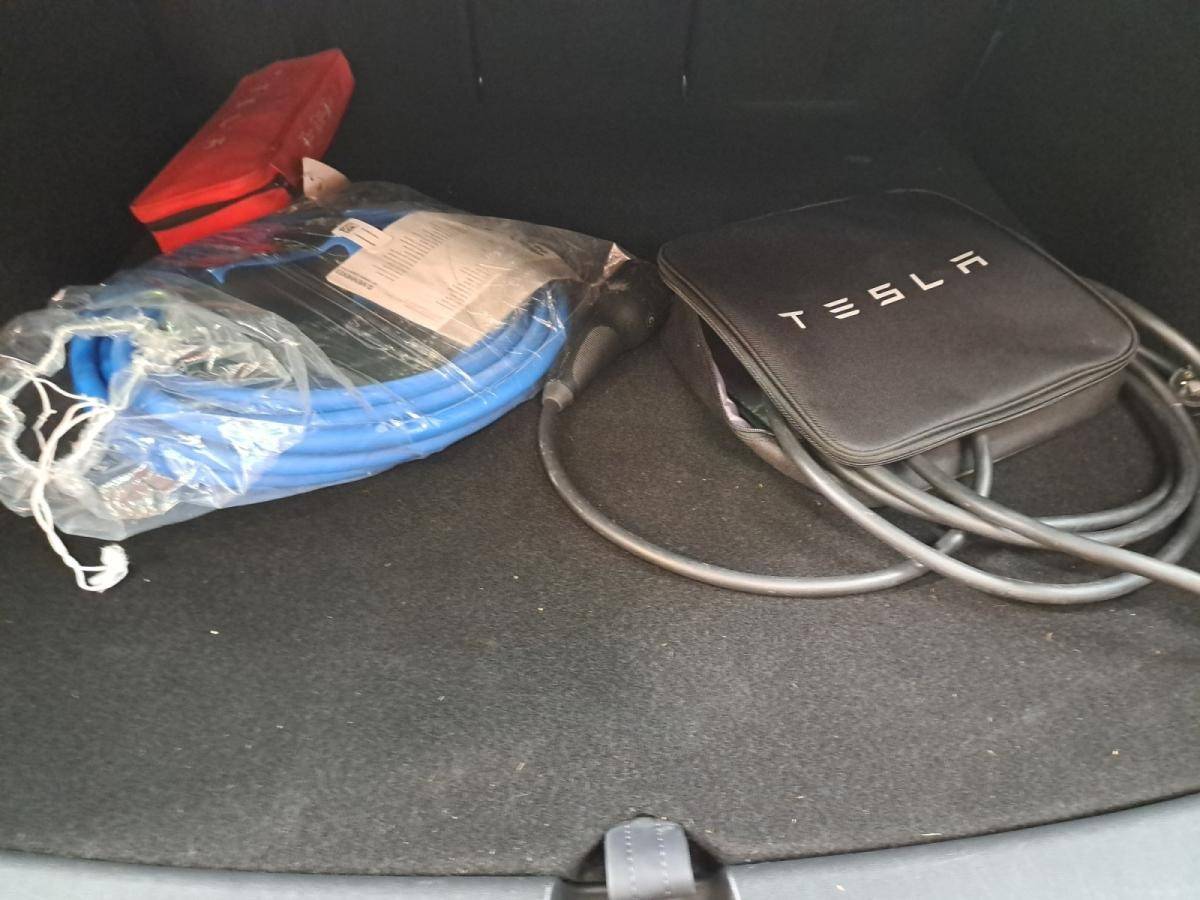 tesla-model-y-2023-eletrico-0cc