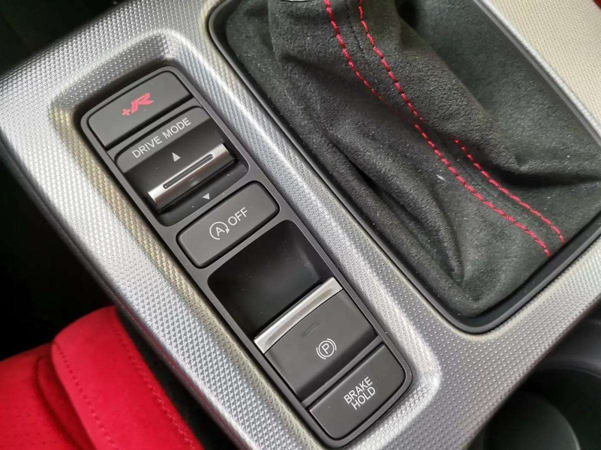 honda-civic-2025-gasolina-1996cc
