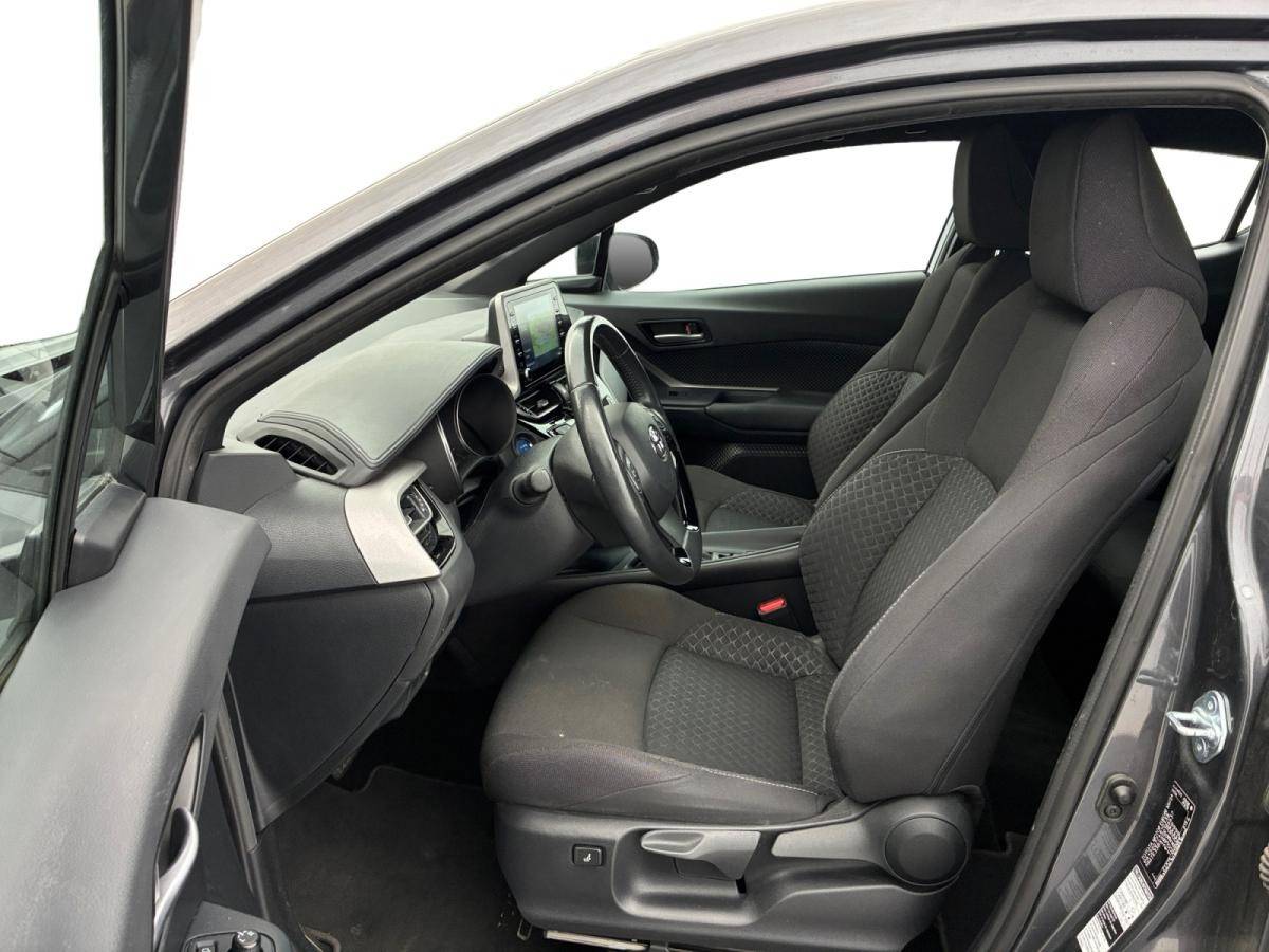 toyota-c-hr-2022-hibrido-a-gasolina-1798cc