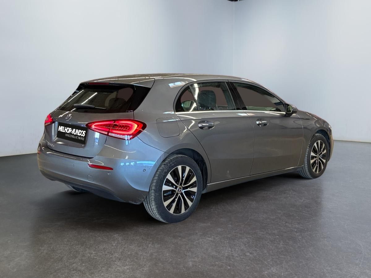 mercedes-benz-classe-a-2022-hibrido-a-gasolina-1332cc