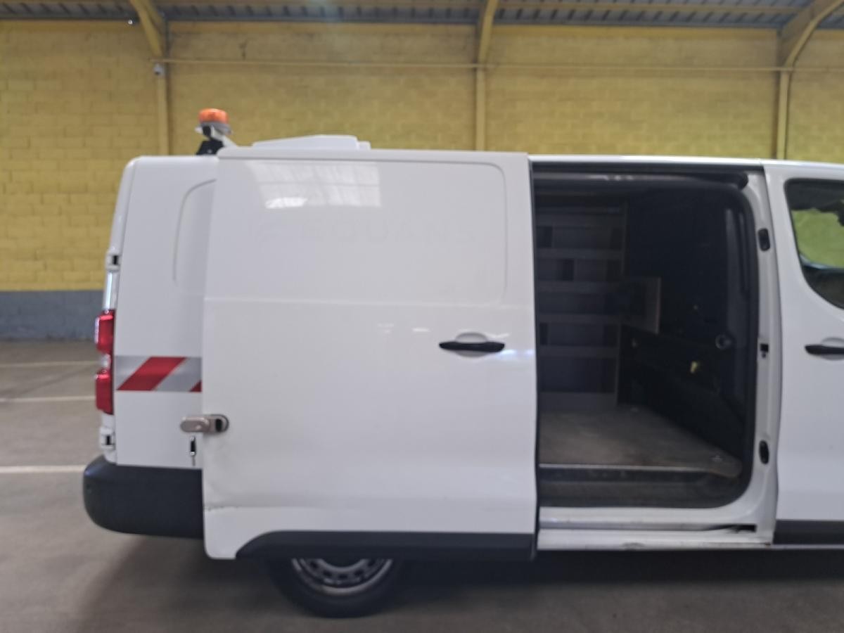 citroen-jumpy-2021-diesel-1997cc