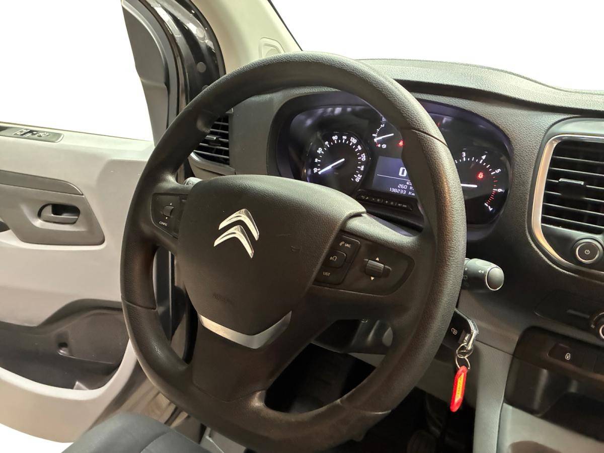 citroen-jumpy-2021-diesel-1499cc