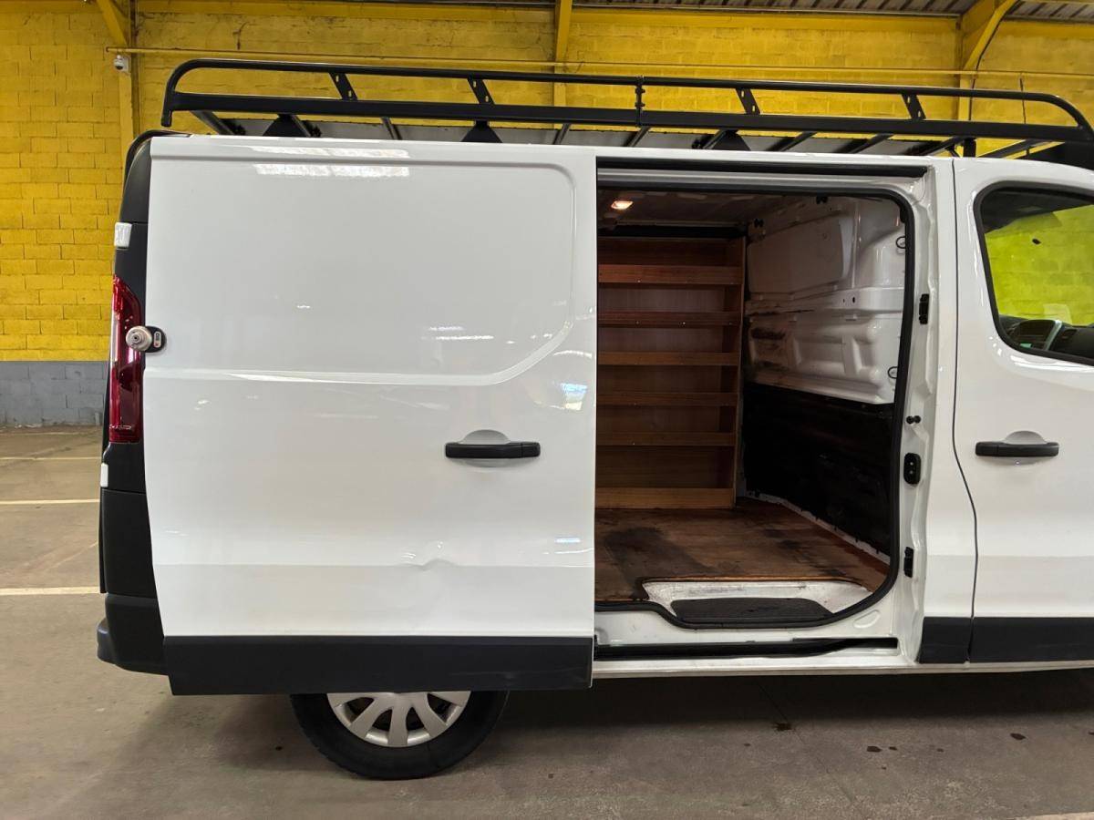 renault-trafic-2020-diesel-1598cc
