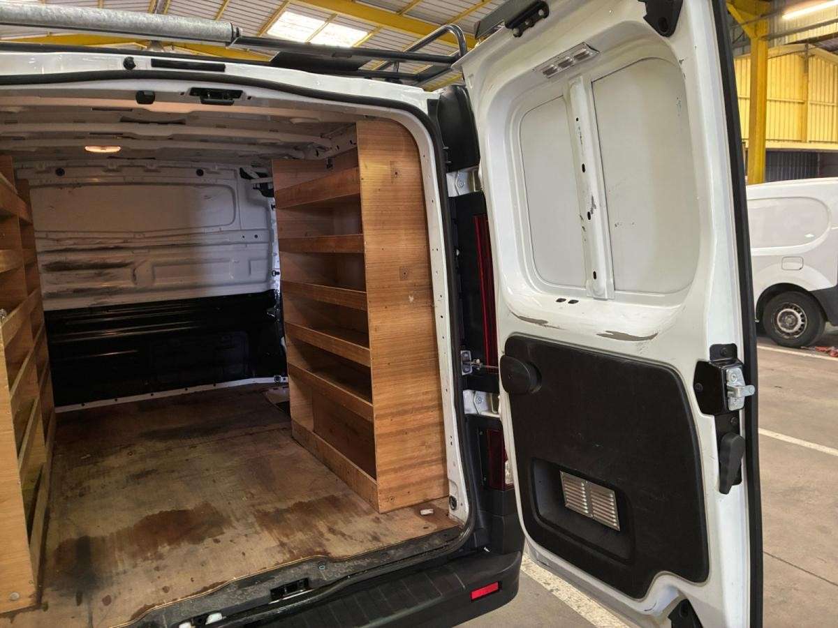 renault-trafic-2020-diesel-1598cc