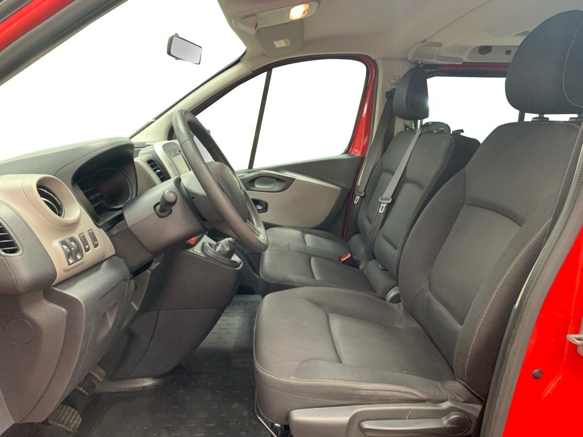 renault-trafic-2017-diesel-1598cc