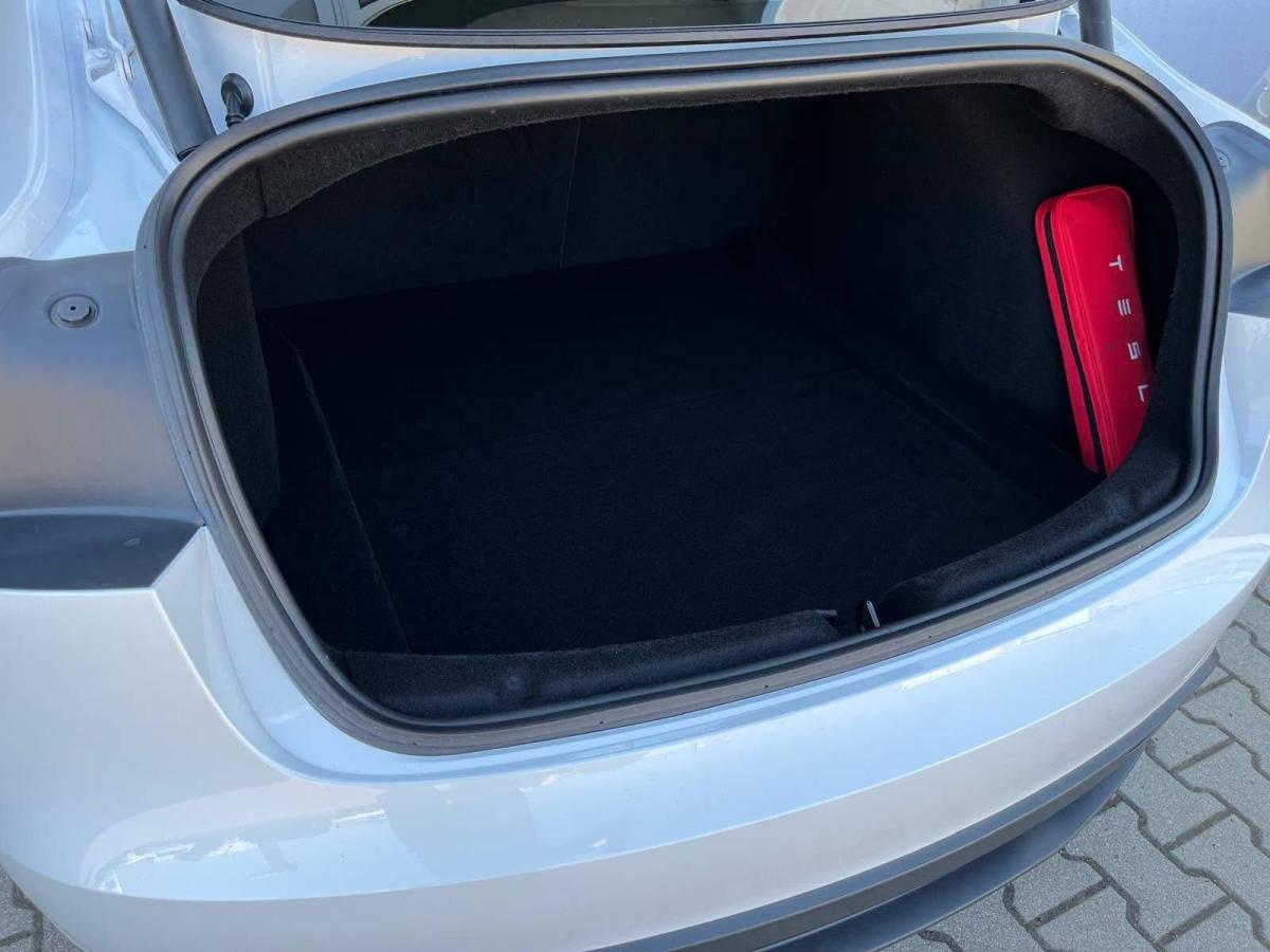 tesla-model-3-2025-eletrico-0cc