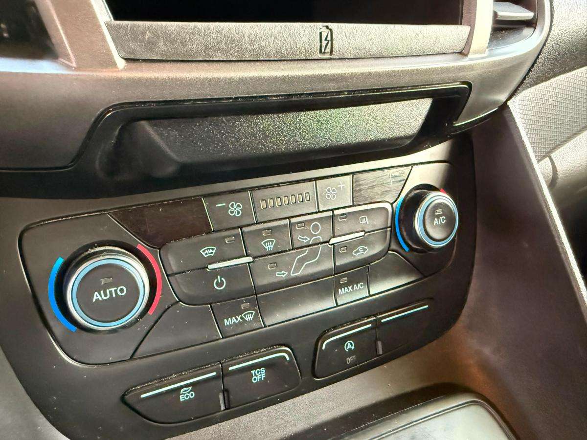 ford-transit-connect-2019-diesel-1499cc