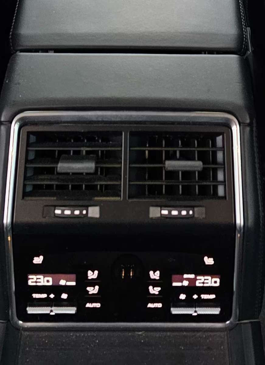 porsche-panamera-sport-turismo-2020-hibrido-a-gasolina-2894cc