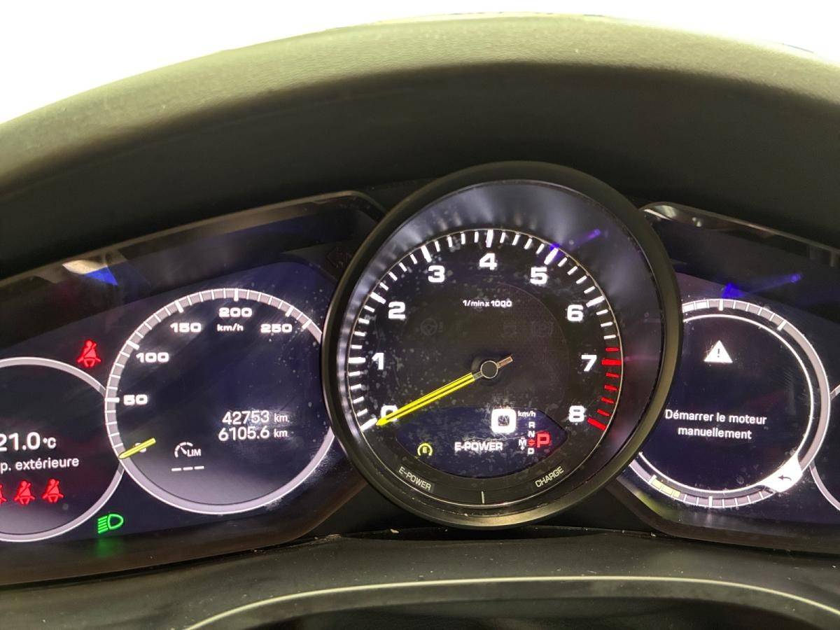 porsche-cayenne-2022-hibrido-a-gasolina-2995cc