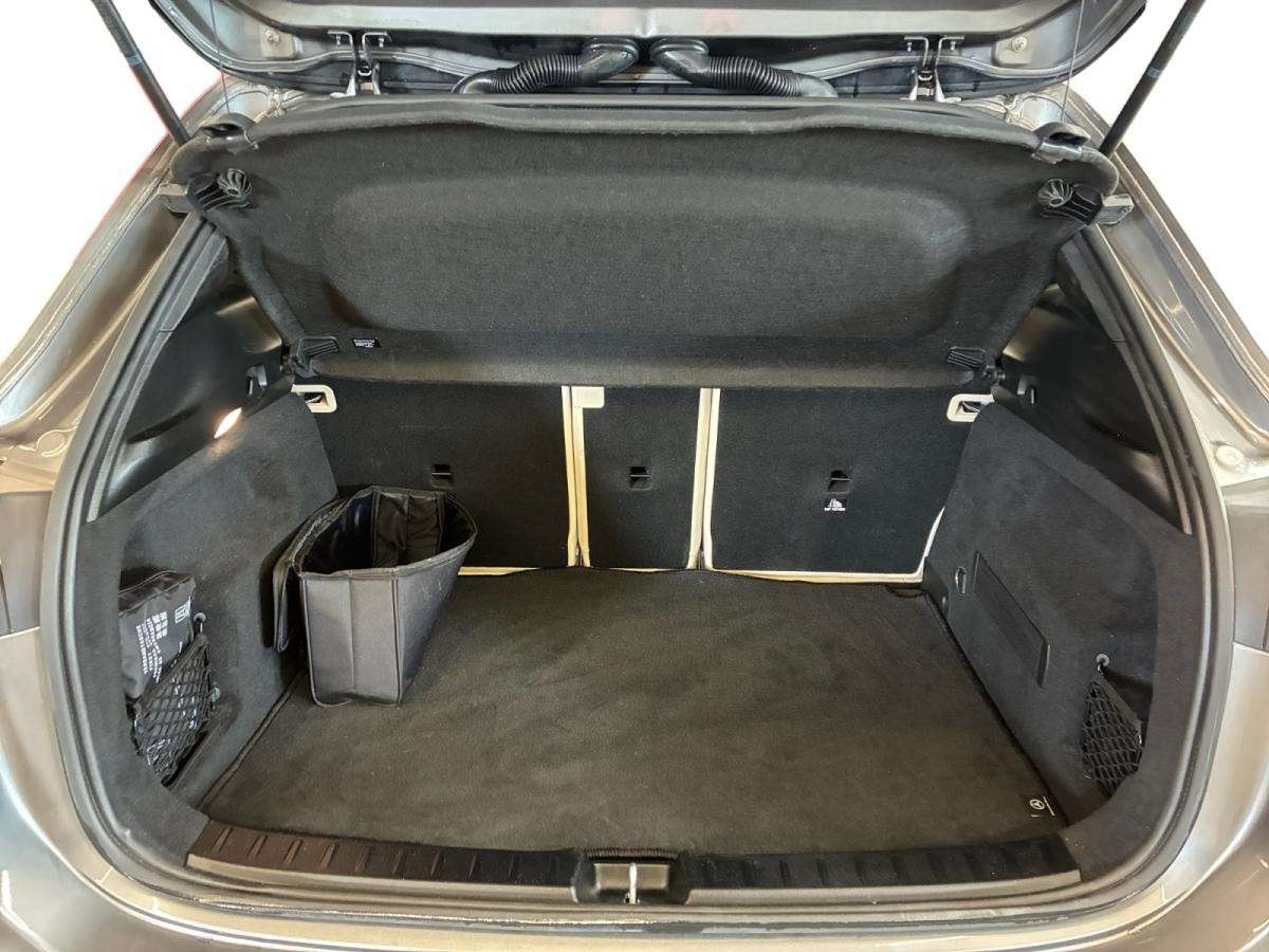 mercedes-benz-gla-2022-hibrido-a-gasolina-1332cc