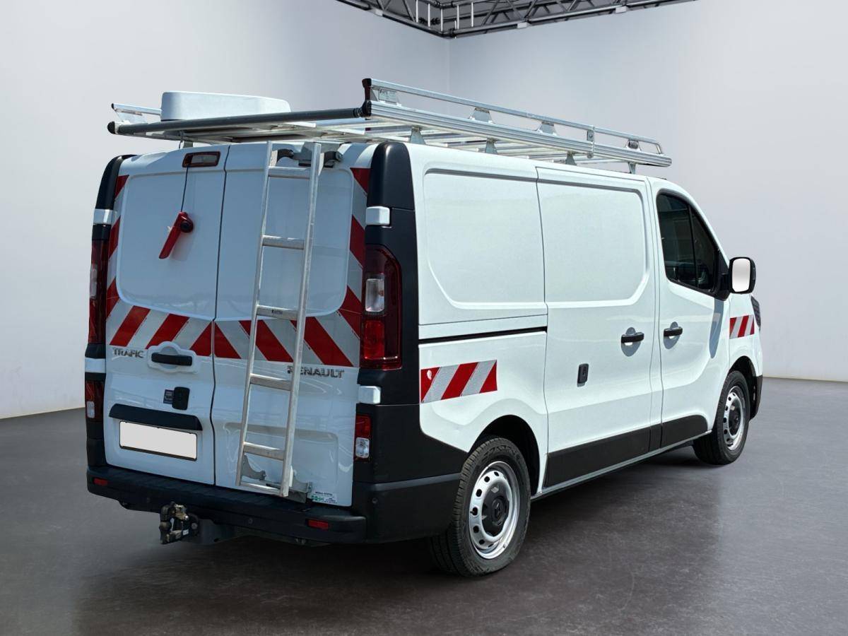 renault-trafic-2022-diesel-1997cc