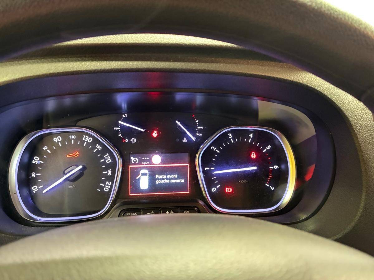 peugeot-expert-2019-diesel-1499cc