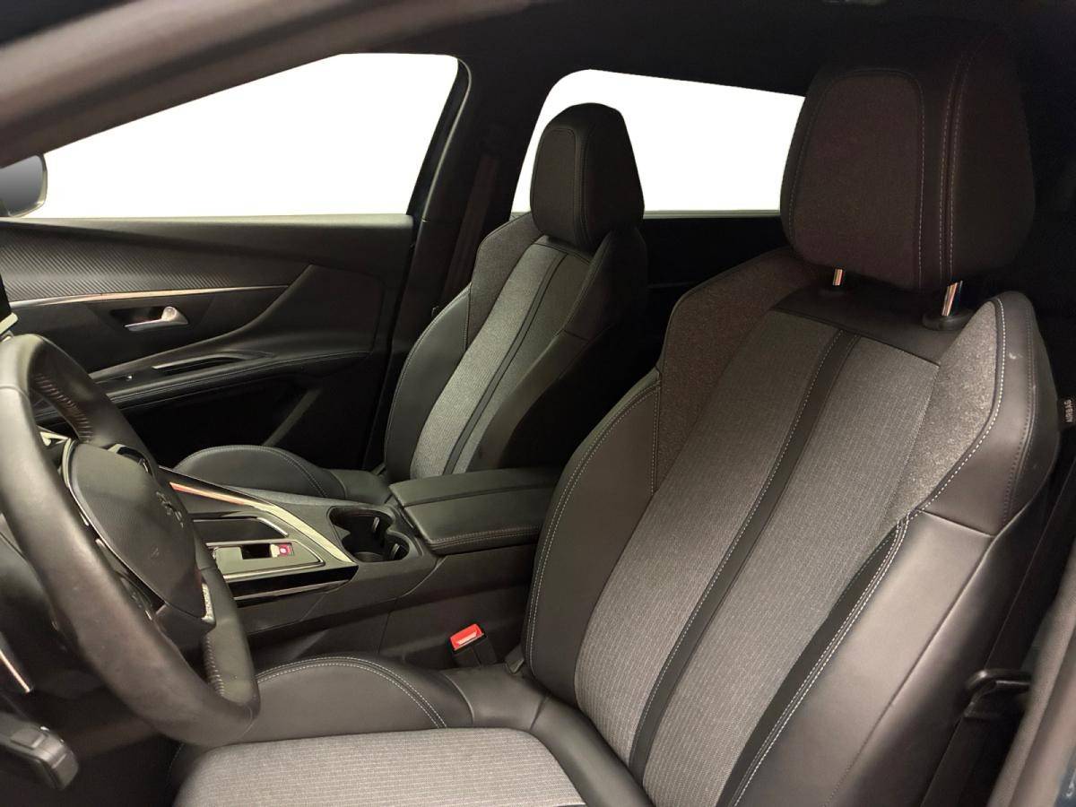 peugeot-5008-2024-hibrido-a-gasolina-1199cc