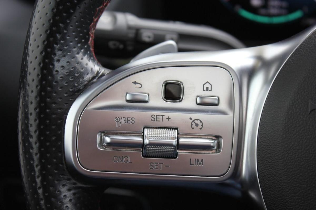 mercedes-benz-eqa-2022-eletrico-0cc