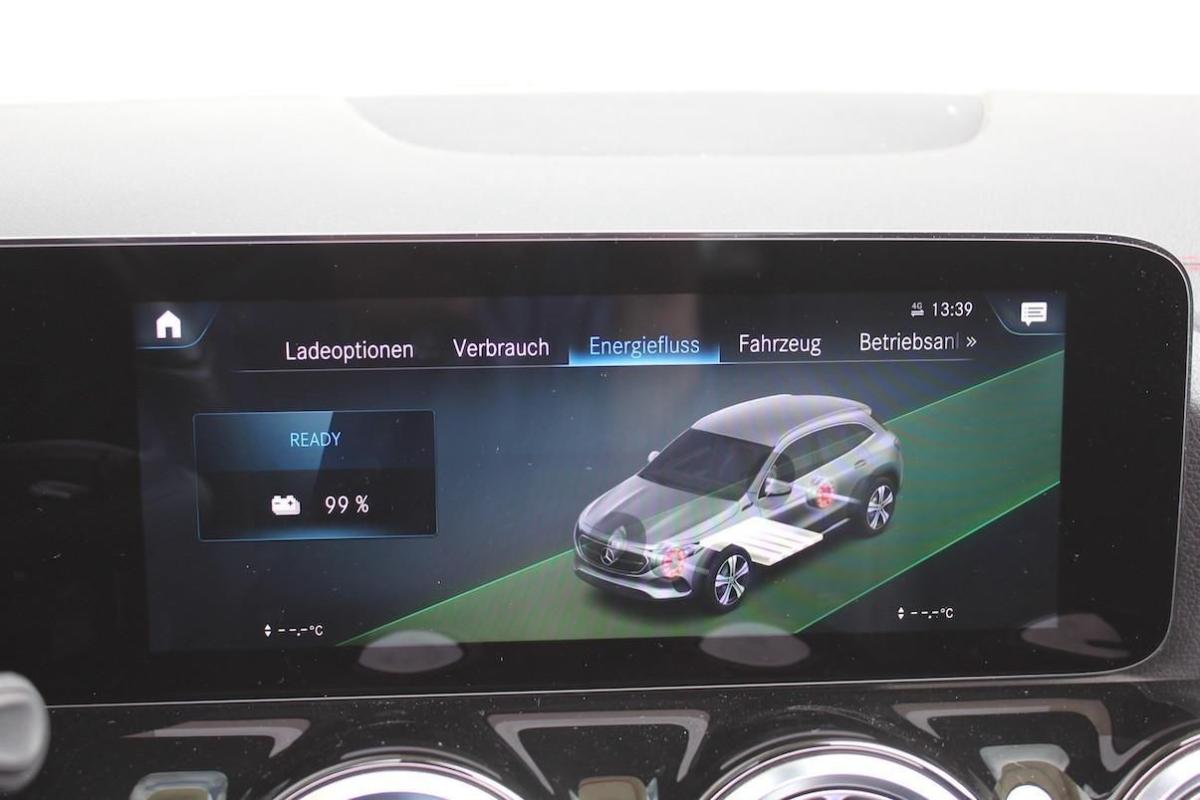 mercedes-benz-eqa-2022-eletrico-0cc