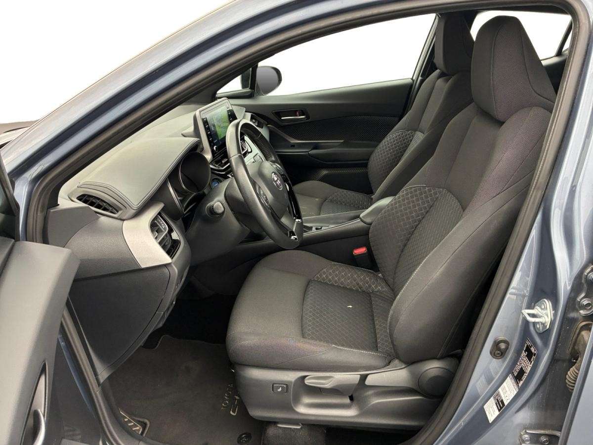 toyota-c-hr-2022-hibrido-a-gasolina-1798cc