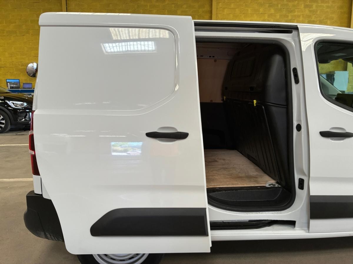 citroen-berlingo-2024-diesel-1499cc