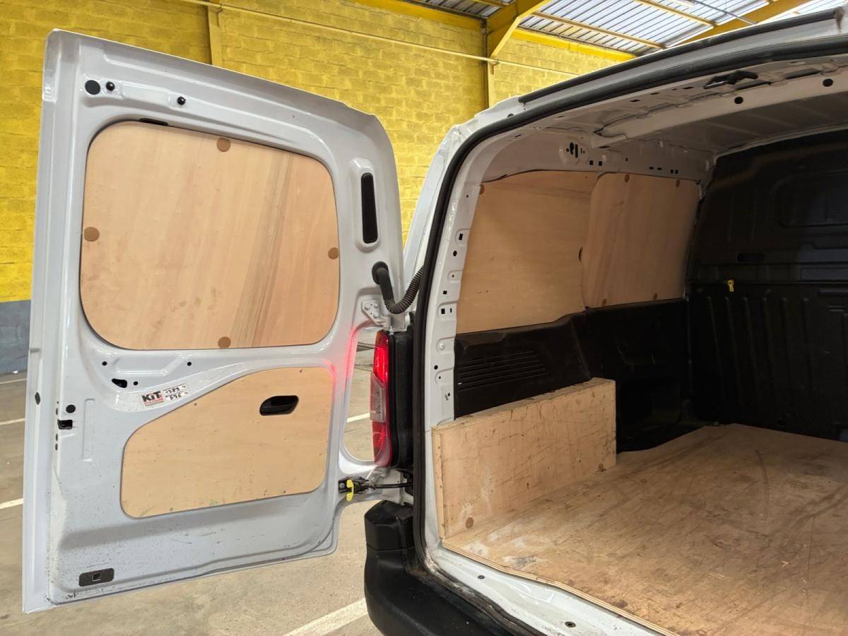 citroen-berlingo-2024-diesel-1499cc