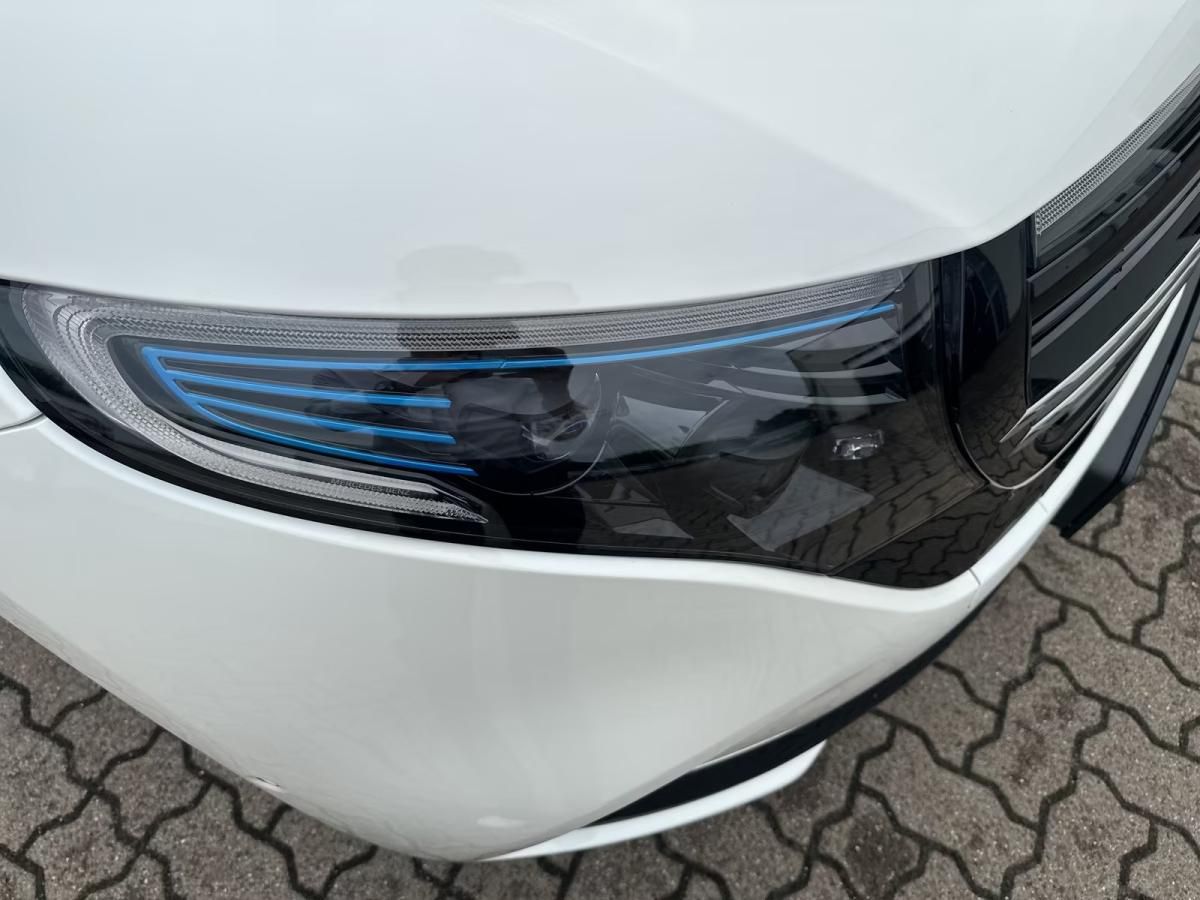 mercedes-benz-eqc-2021-eletrico-0cc
