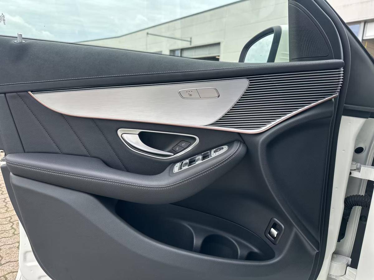 mercedes-benz-eqc-2021-eletrico-0cc