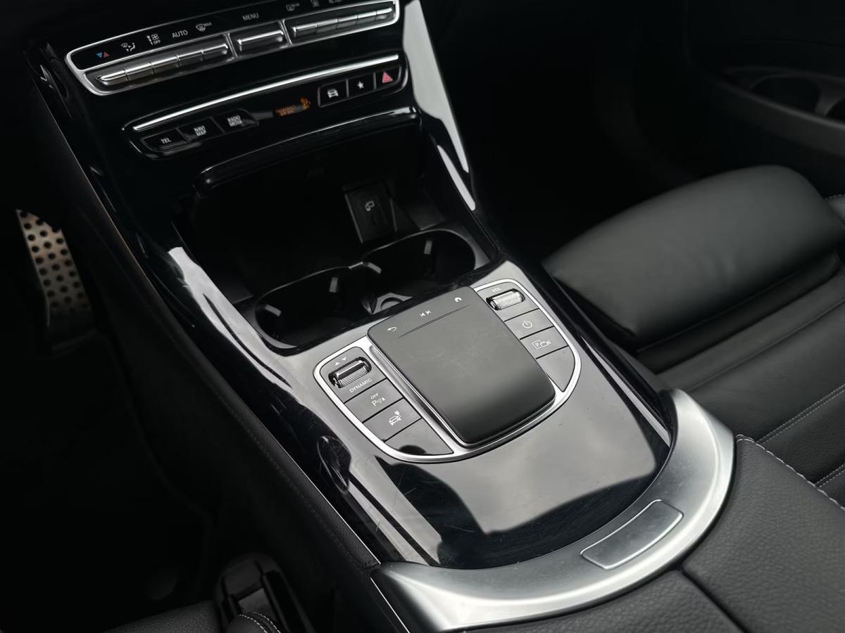 mercedes-benz-eqc-2021-eletrico-0cc