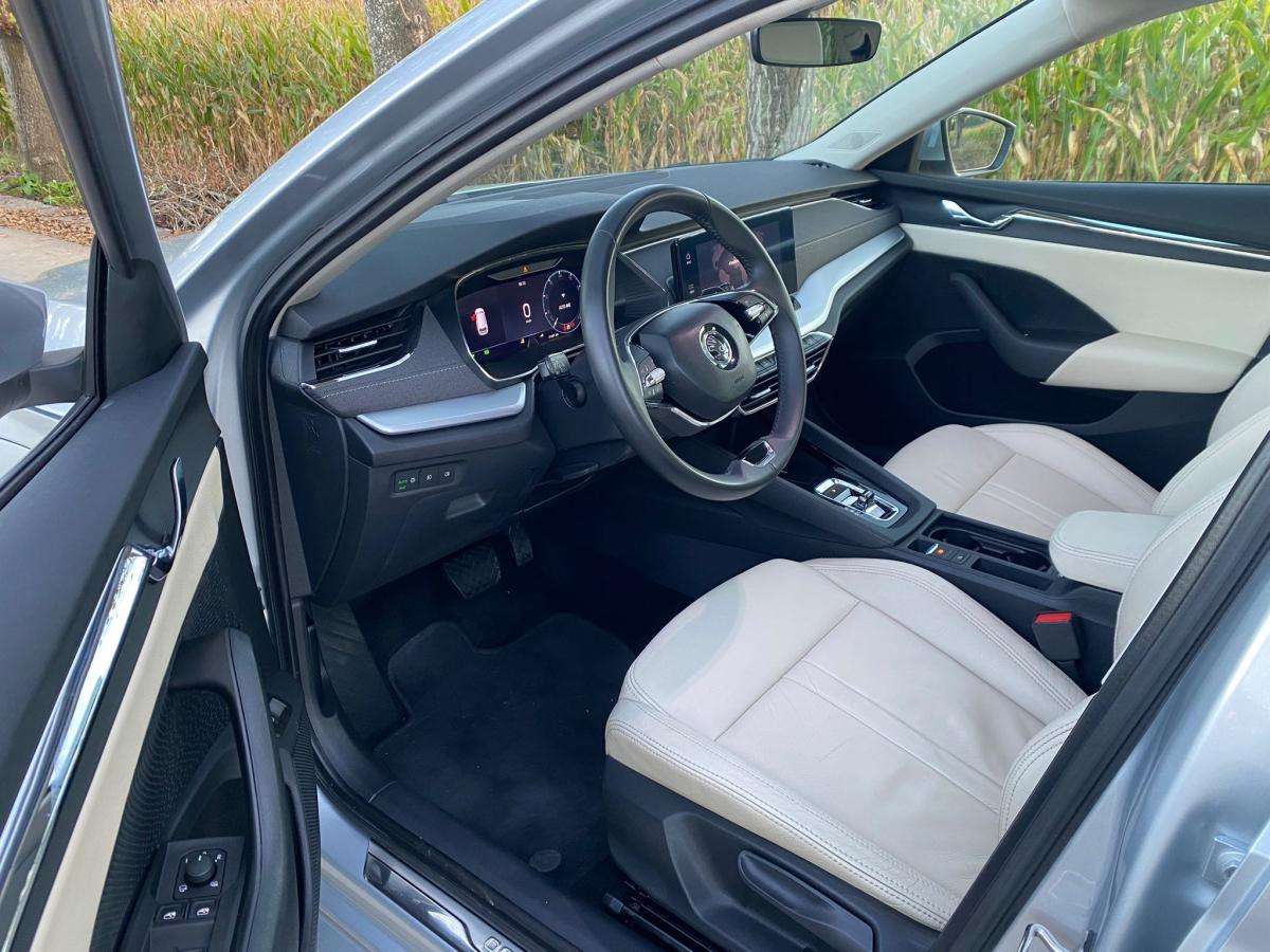 skoda-octavia-break-2021-hibrido-a-gasolina-1395cc