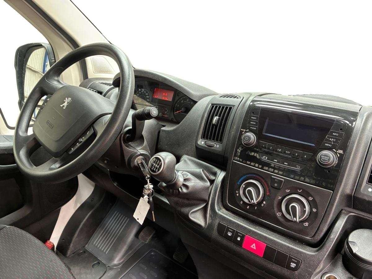 peugeot-boxer-2021-diesel-2179cc