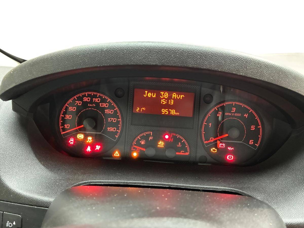 peugeot-boxer-2021-diesel-2179cc