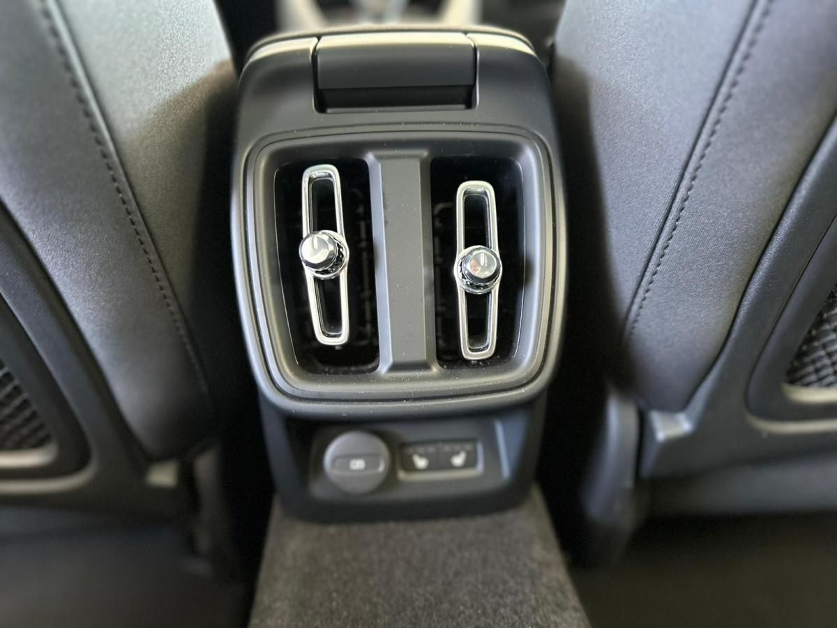 polestar-2-2020-eletrico-0cc