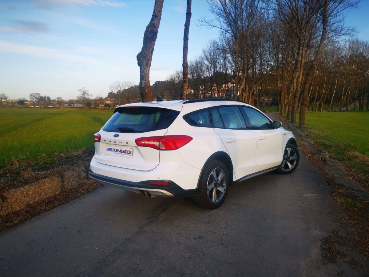 ford-focus-sw-2020-diesel-1499cc