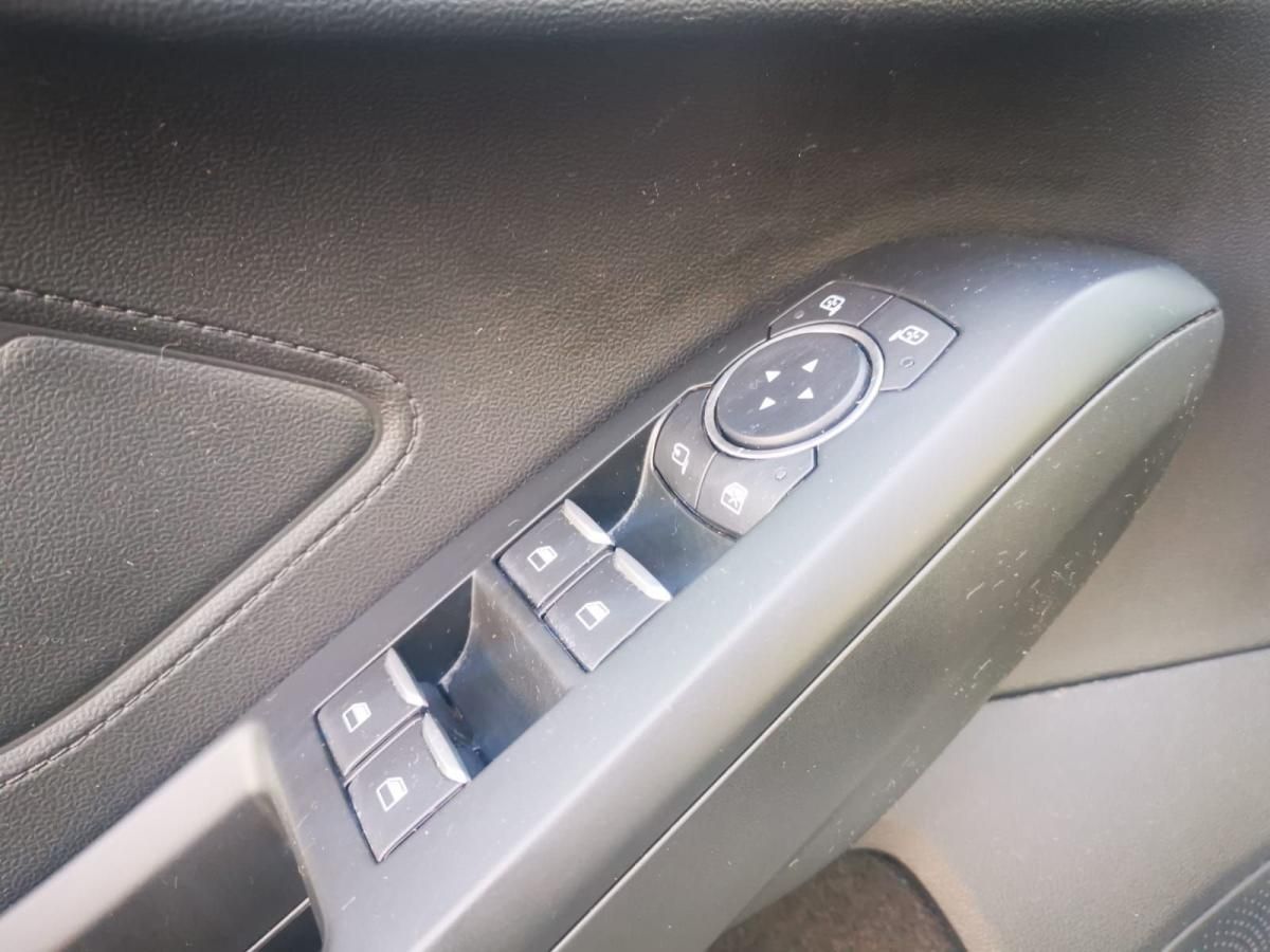 ford-focus-sw-2020-diesel-1499cc