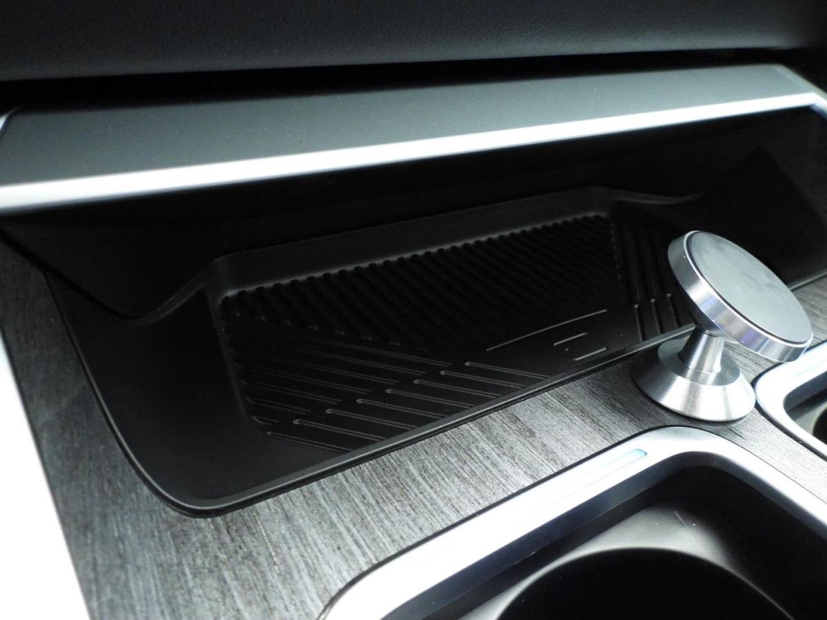 bmw-serie-7-2023-hibrido-a-gasolina-2998cc
