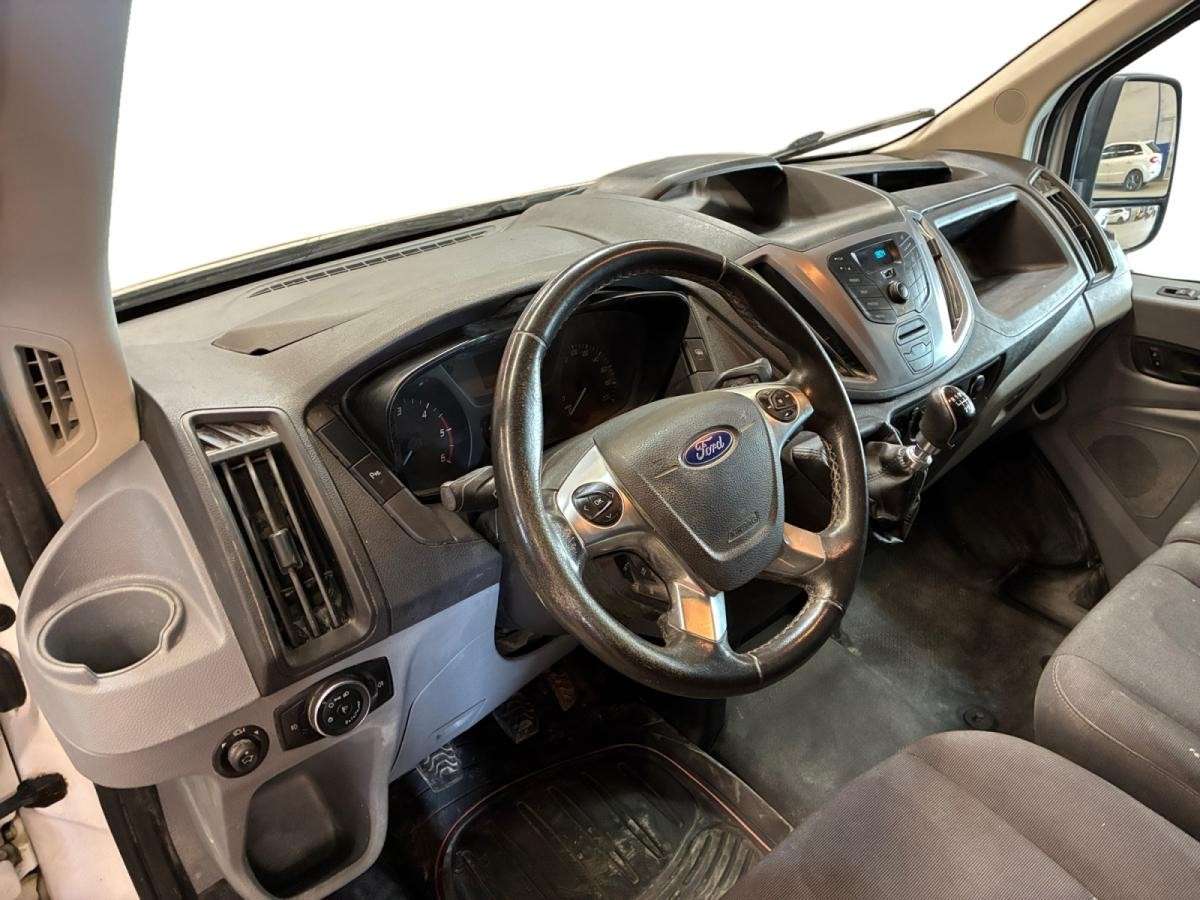 ford-transit-2019-diesel-1995cc