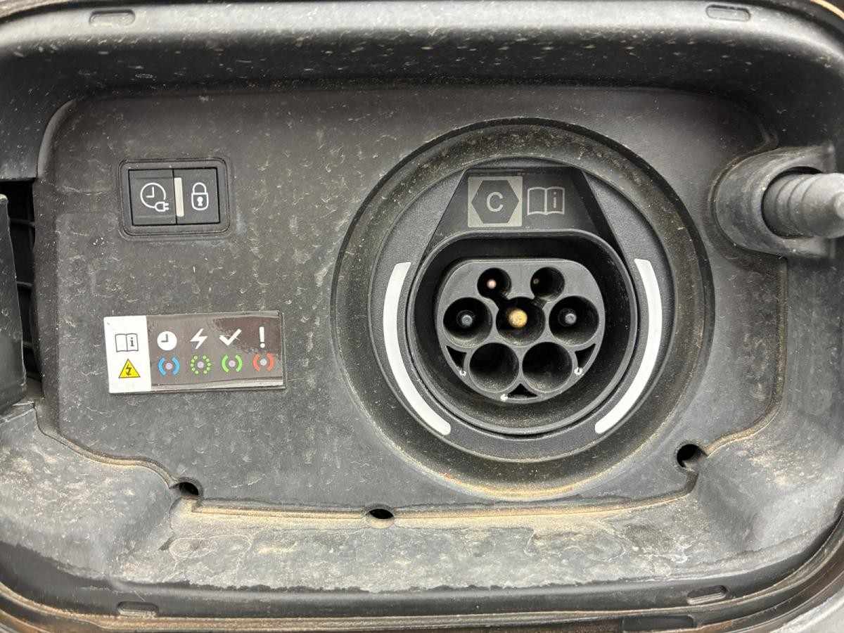 ds-ds-7-crossback-2022-hibrido-a-gasolina-1598cc