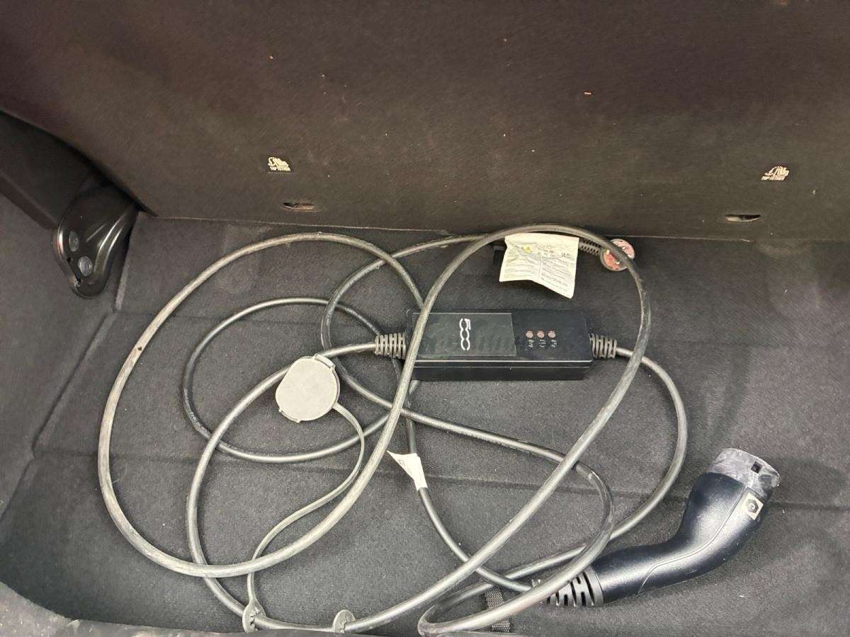 fiat-500-2023-eletrico-0cc