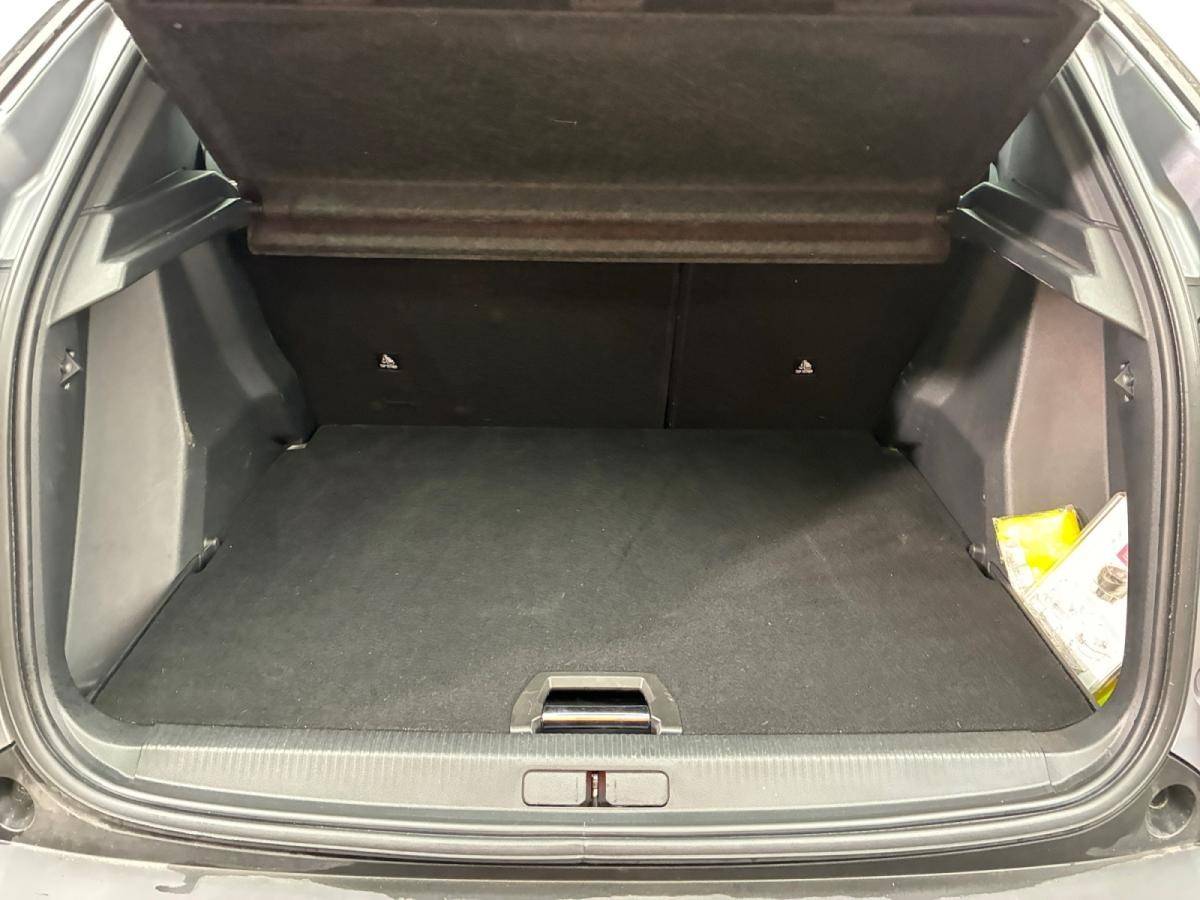 peugeot-2008-2020-gasolina-1199cc