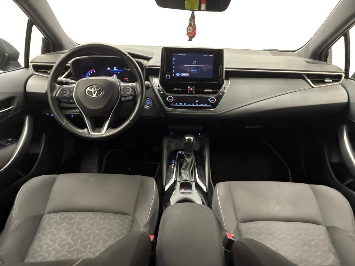 toyota-corolla-2023-hibrido-a-gasolina-1798cc