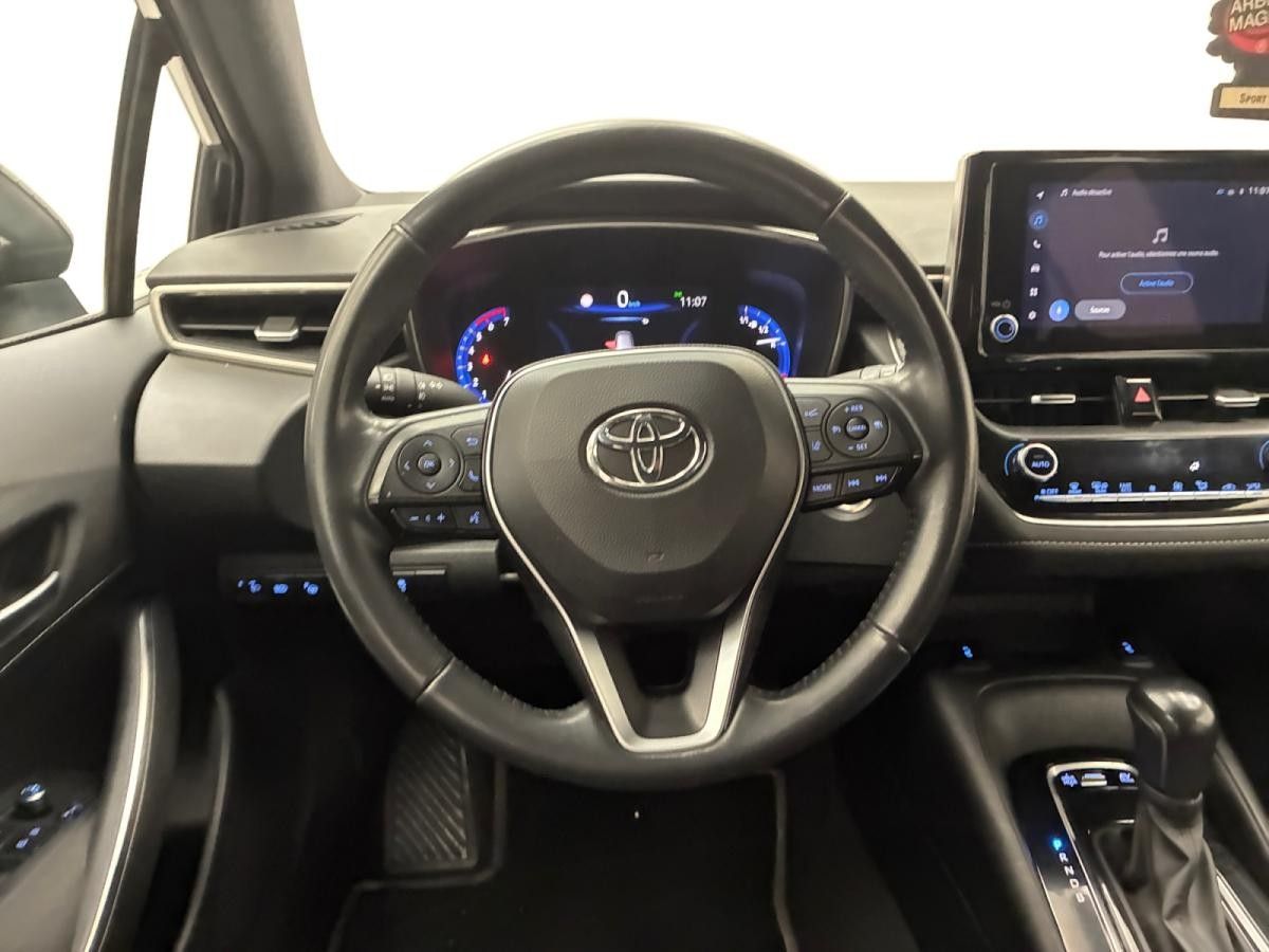 toyota-corolla-2023-hibrido-a-gasolina-1798cc