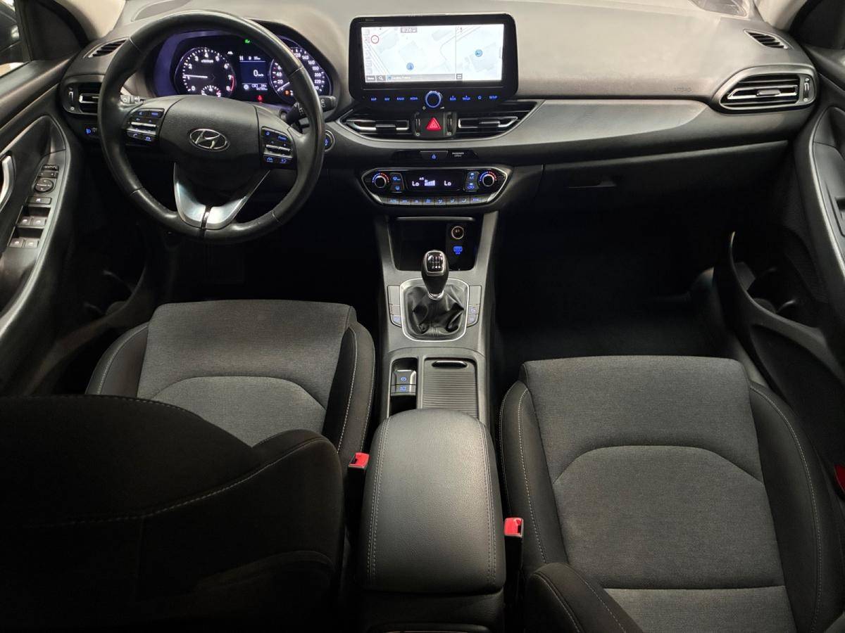 hyundai-i30-sw-2022-hibrido-a-gasolina-998cc