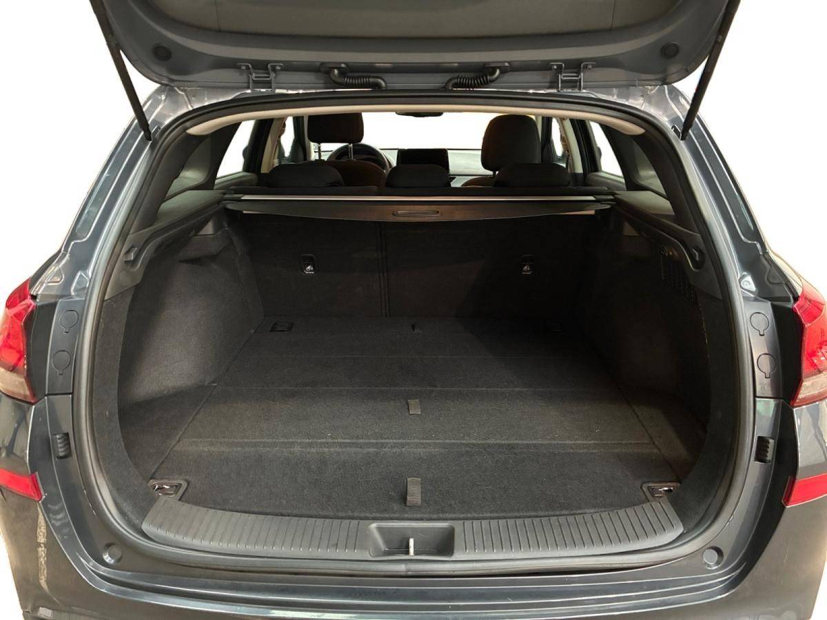 hyundai-i30-sw-2022-hibrido-a-gasolina-998cc