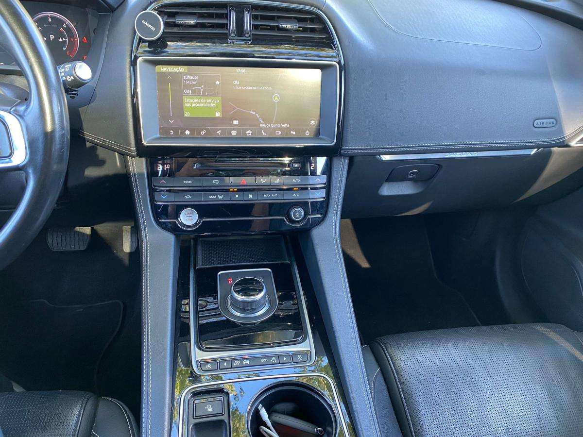 jaguar-f-pace-2016-diesel-2993cc