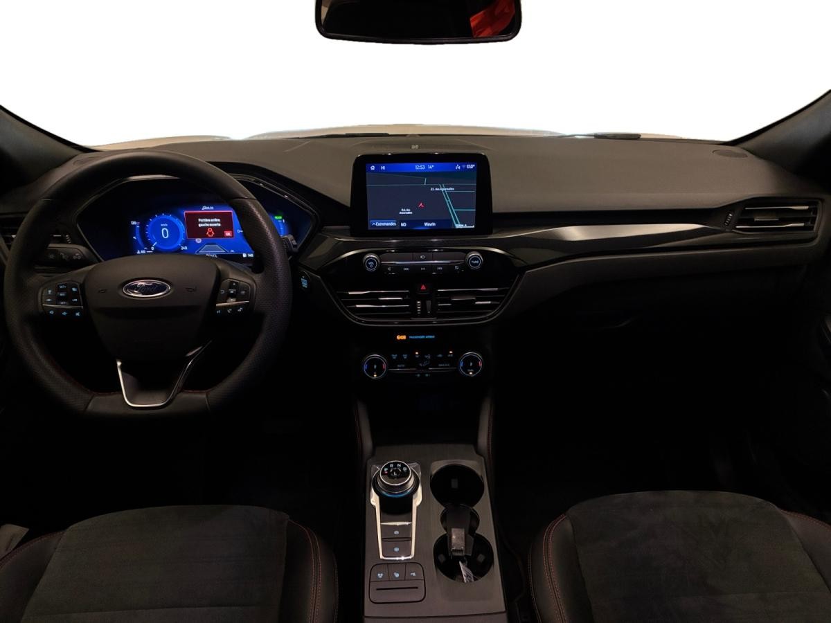 ford-kuga-2023-hibrido-a-gasolina-2488cc