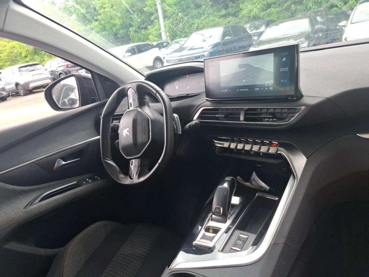 peugeot-5008-2022-diesel-1499cc