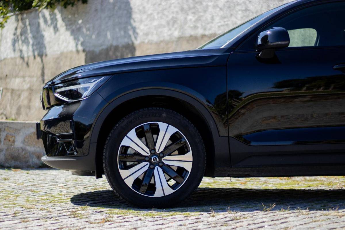 volvo-c40-2022-eletrico-0cc