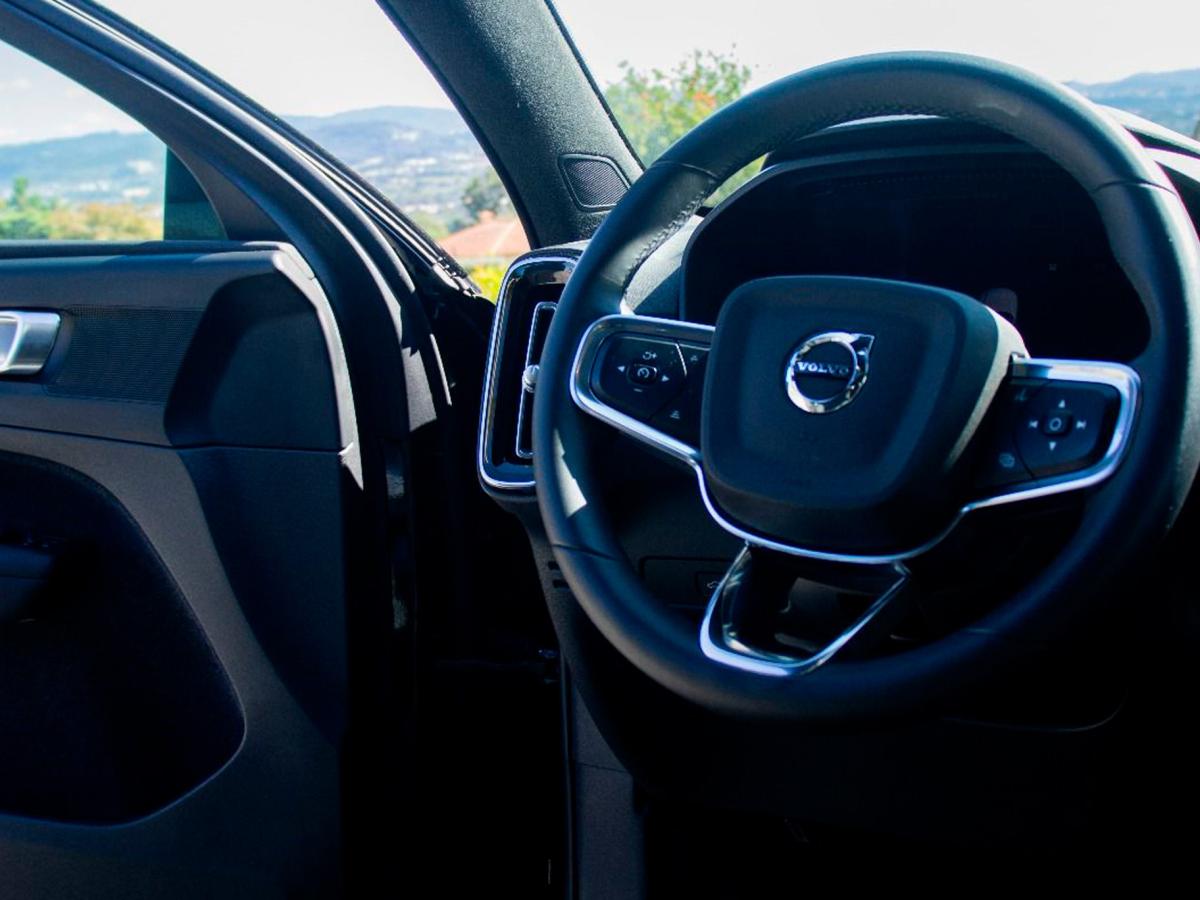 volvo-c40-2022-eletrico-0cc