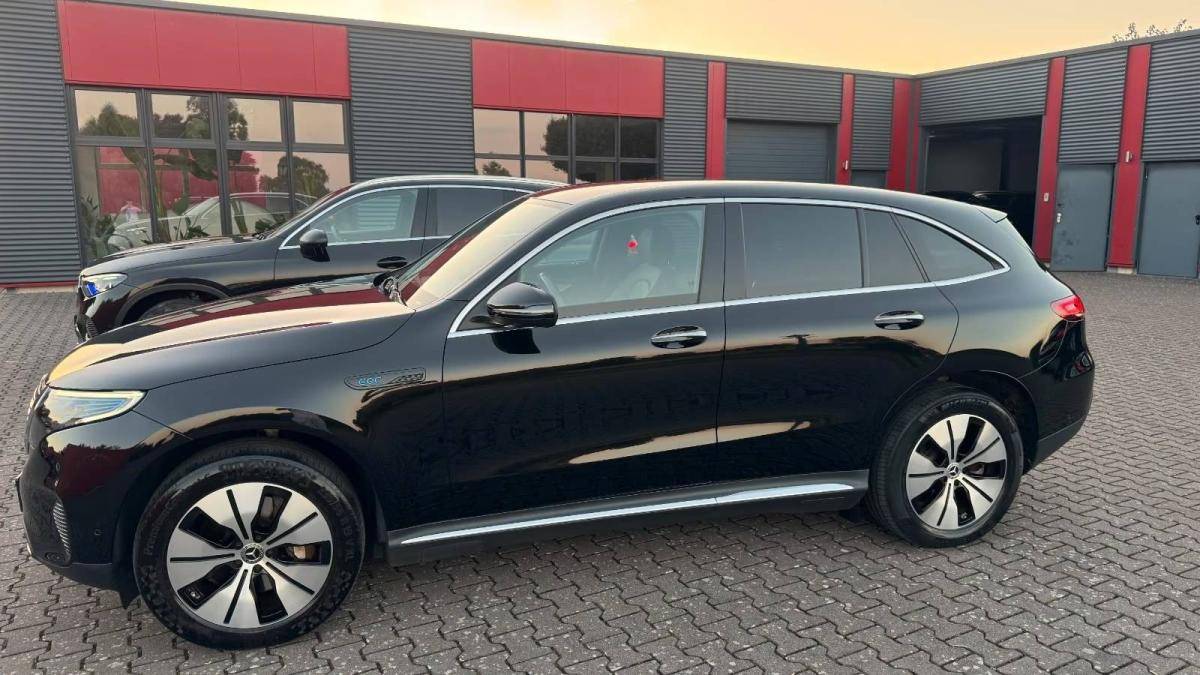 mercedes-benz-eqc-2021-eletrico-0cc