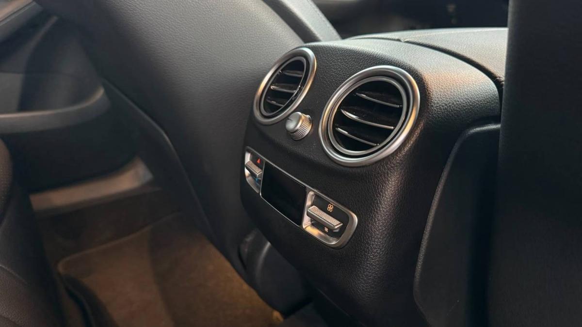 mercedes-benz-eqc-2021-eletrico-0cc